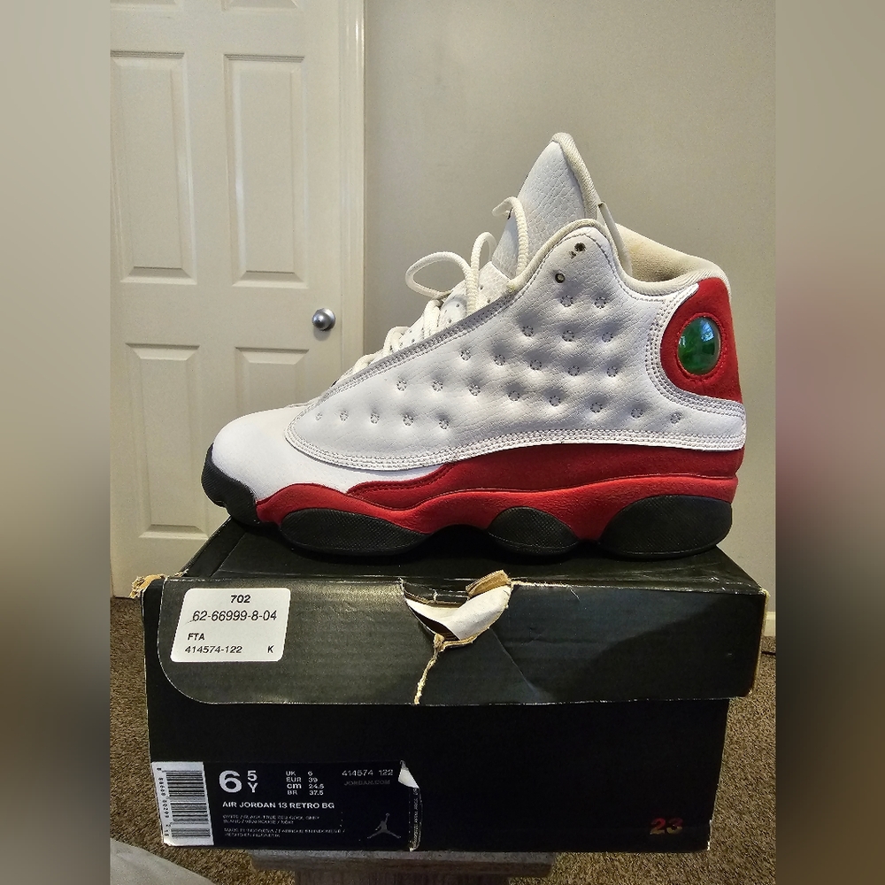 Jordan retro 13 team red bg size 6.5
